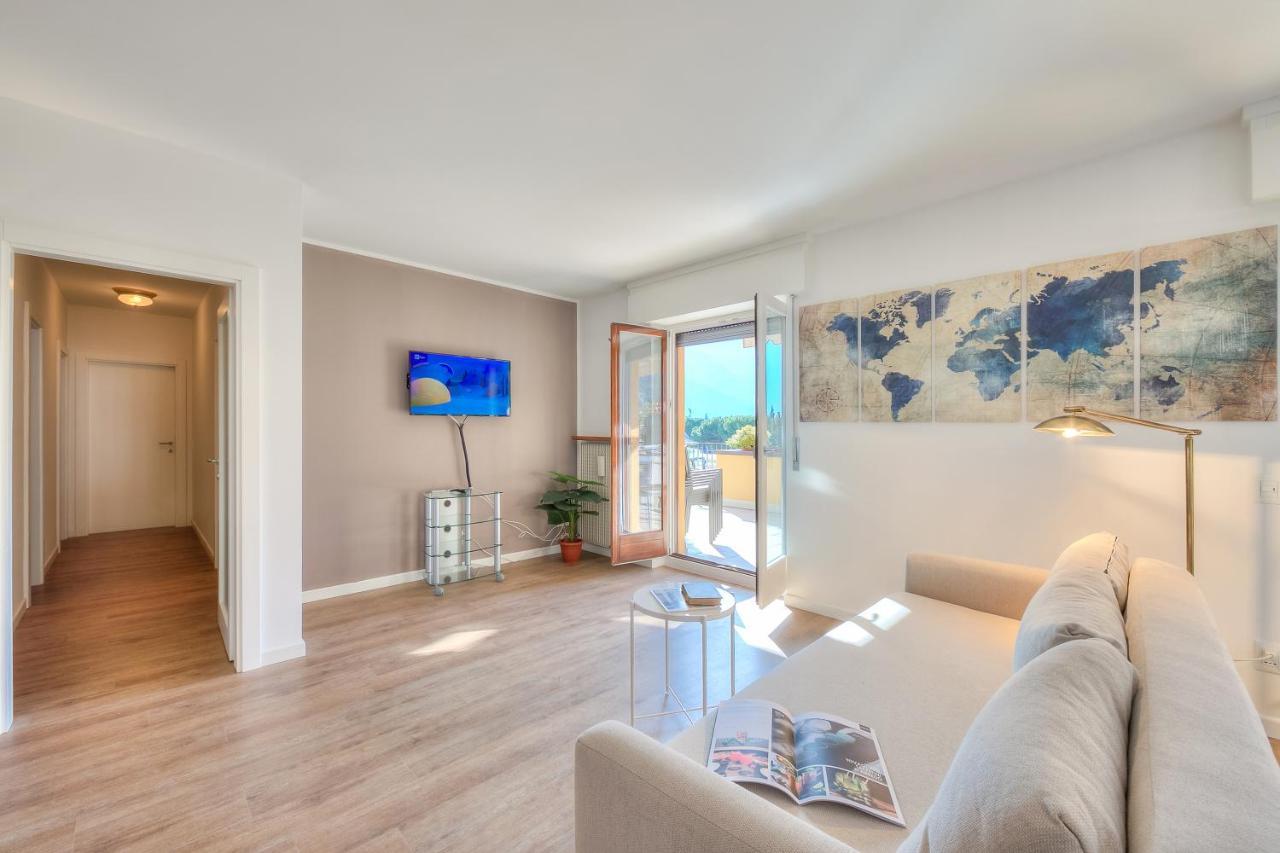 Antares150M From The Lake - Happy Rentals Рива дел Гарда Екстериор снимка